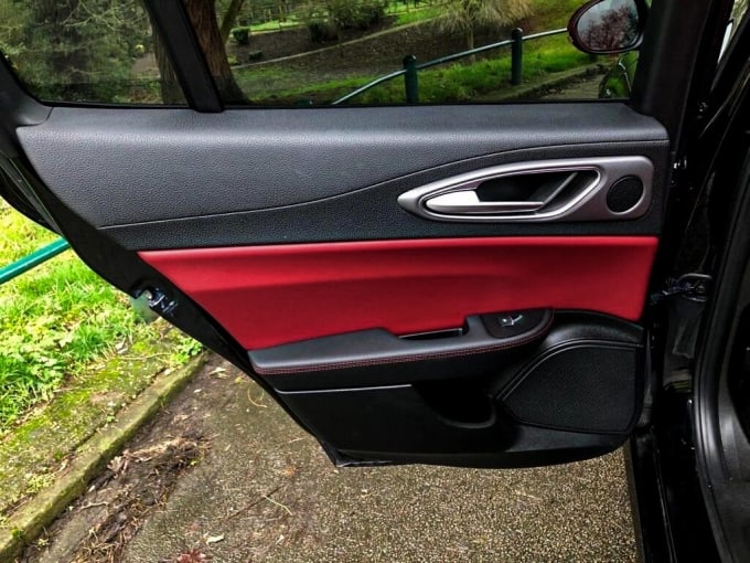 2025 Alfa Romeo Giulia