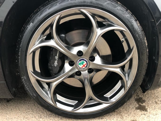 2025 Alfa Romeo Giulia