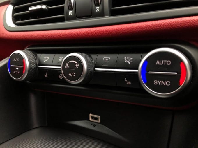 2025 Alfa Romeo Giulia
