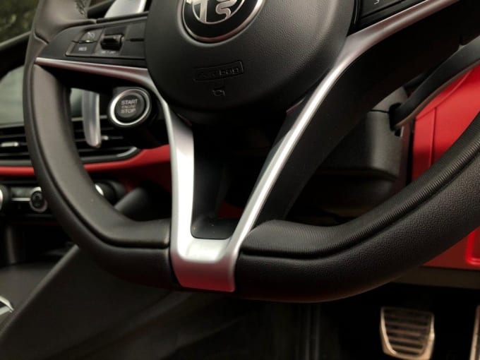 2025 Alfa Romeo Giulia
