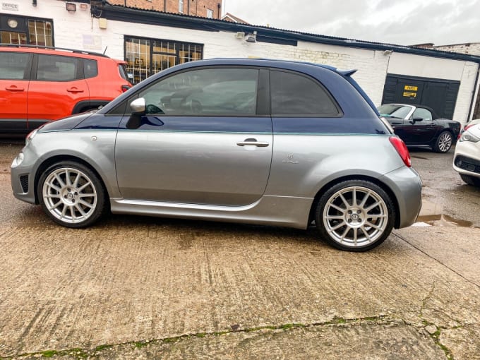 2025 Abarth 695c