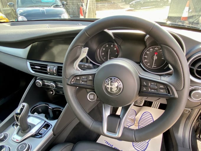 2025 Alfa Romeo Giulia
