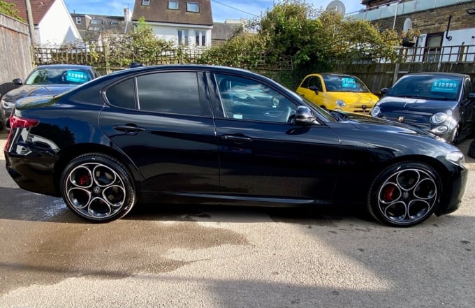 2025 Alfa Romeo Giulia