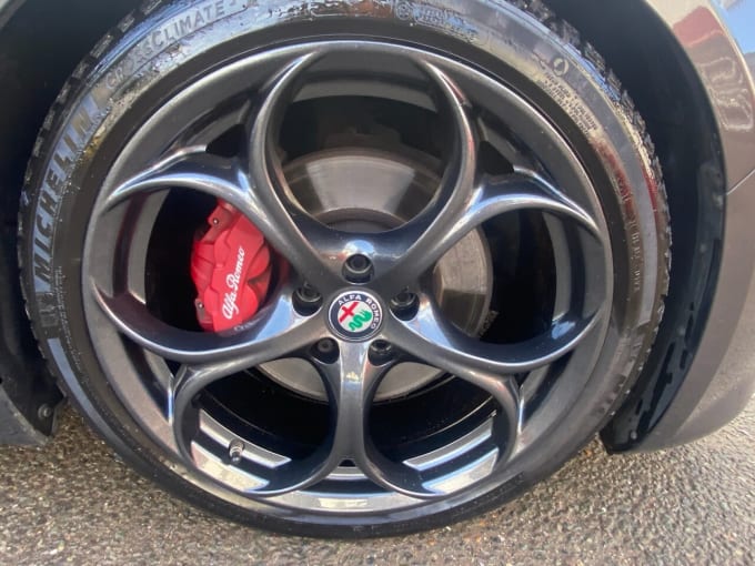 2025 Alfa Romeo Giulia