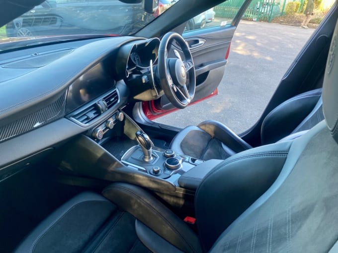 2025 Alfa Romeo Giulia