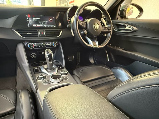 2025 Alfa Romeo Giulia
