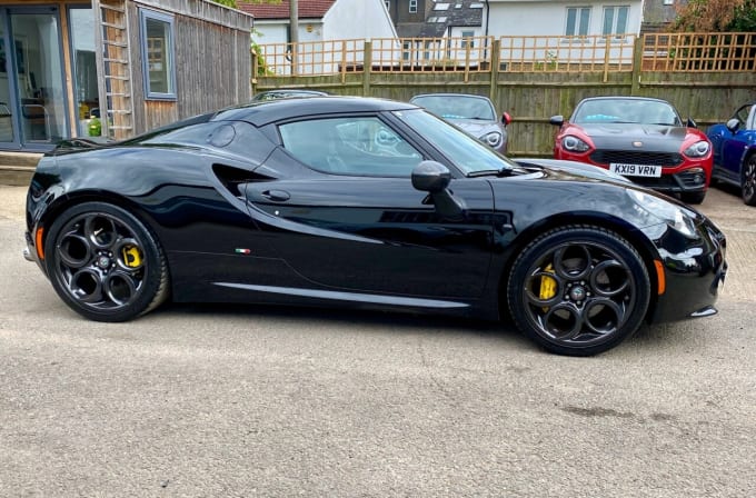 2017 Alfa Romeo 4c