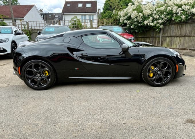 2017 Alfa Romeo 4c
