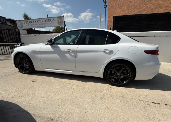 2025 Alfa Romeo Giulia