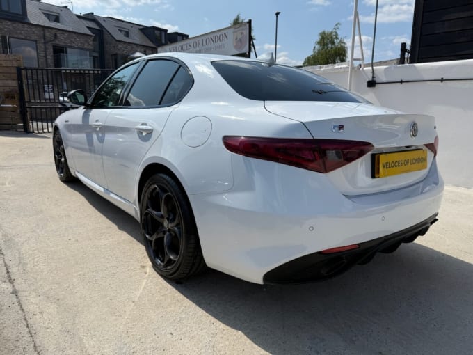 2025 Alfa Romeo Giulia