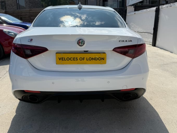 2025 Alfa Romeo Giulia