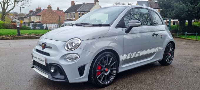 2025 Abarth 595