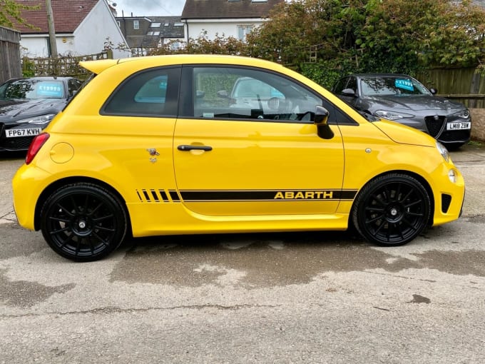 2024 Abarth 595