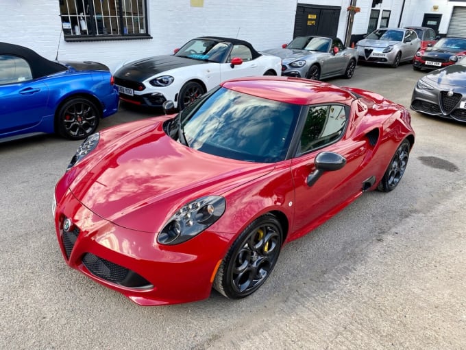 2024 Alfa Romeo 4c