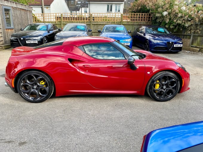 2024 Alfa Romeo 4c