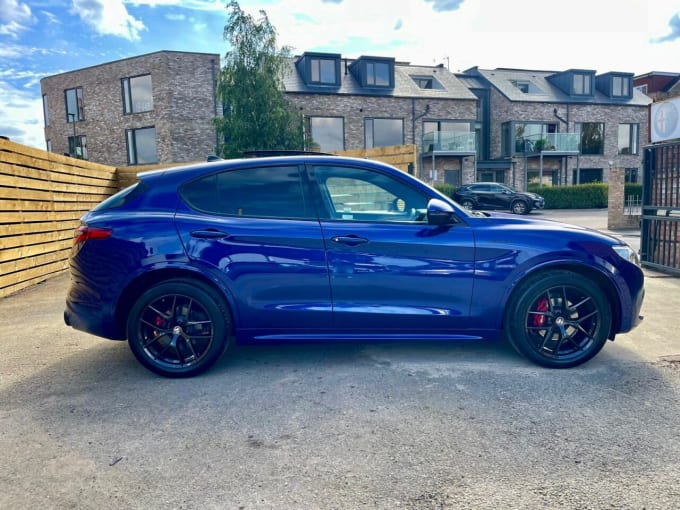 2024 Alfa Romeo Stelvio