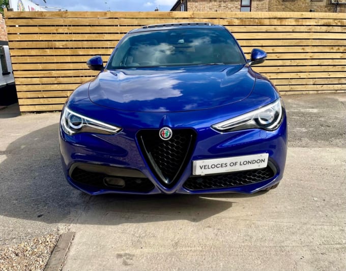 2024 Alfa Romeo Stelvio