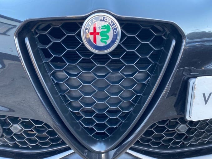 2017 Alfa Romeo Giulia