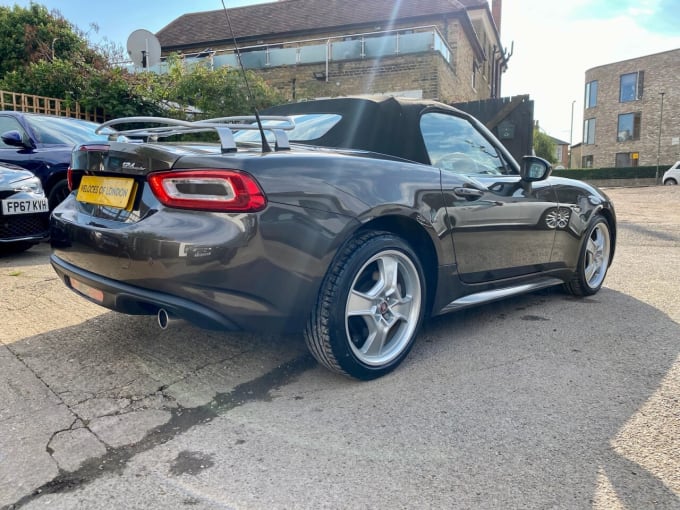 2025 Fiat 124 Spider