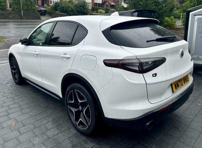 2025 Alfa Romeo Stelvio