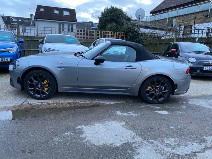 2025 Abarth 124 Spider