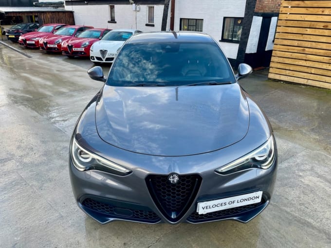 2025 Alfa Romeo Stelvio