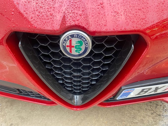 2025 Alfa Romeo Stelvio