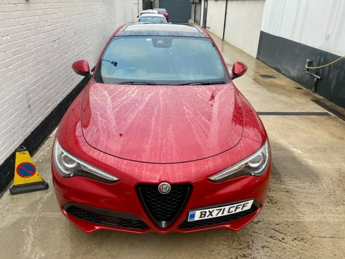 2025 Alfa Romeo Stelvio