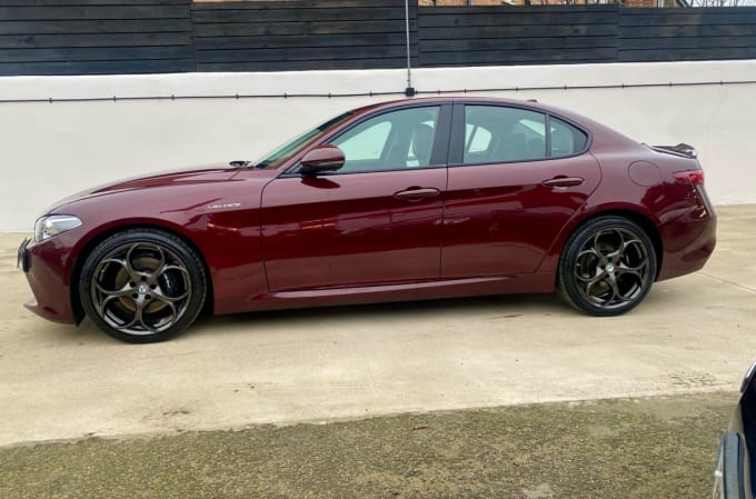 2025 Alfa Romeo Giulia