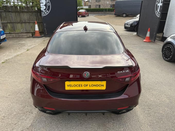 2025 Alfa Romeo Giulia