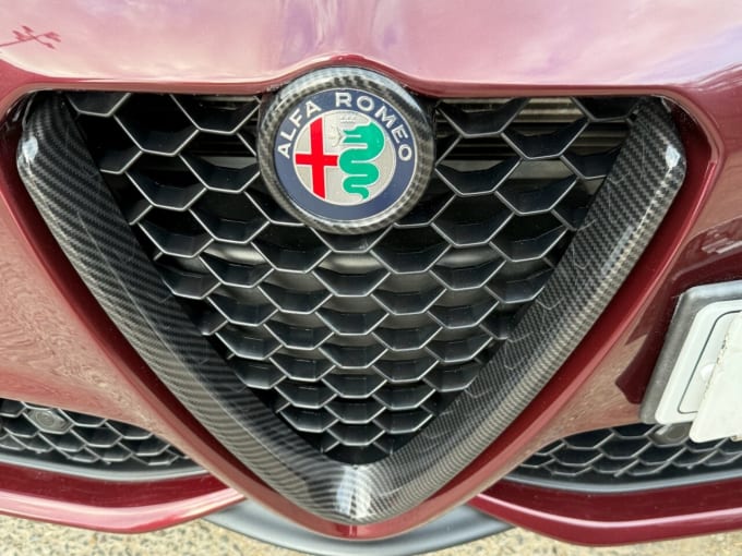 2025 Alfa Romeo Giulia