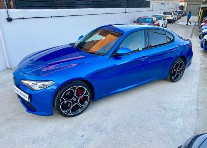 2025 Alfa Romeo Giulia