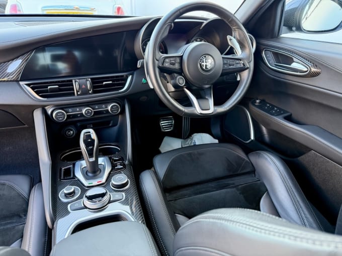 2025 Alfa Romeo Giulia