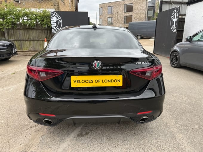 2025 Alfa Romeo Giulia