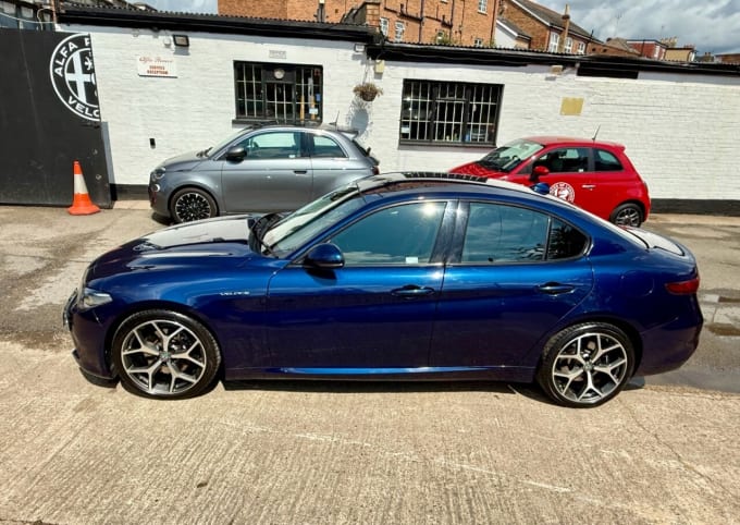 2025 Alfa Romeo Giulia