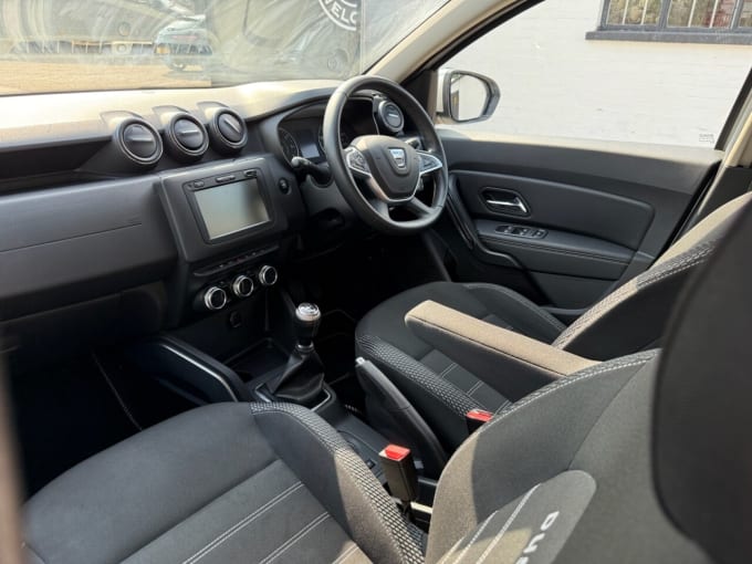 2025 Dacia Duster