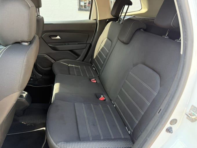 2025 Dacia Duster
