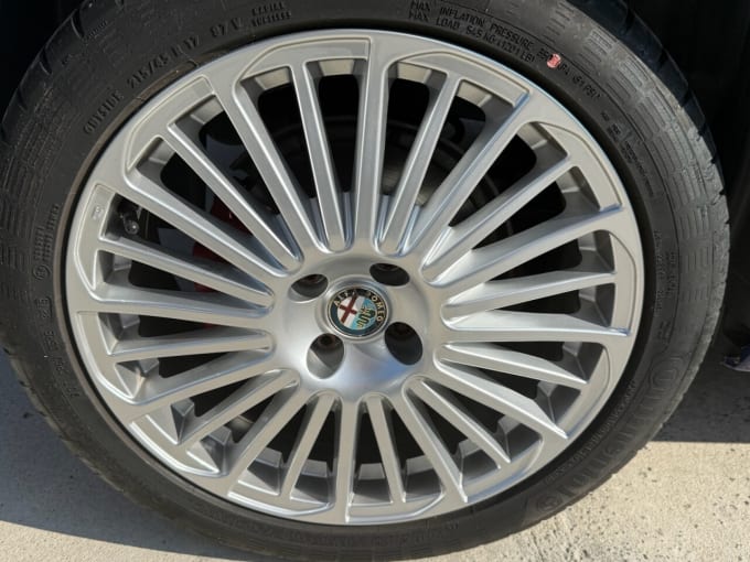 2025 Alfa Romeo Mito