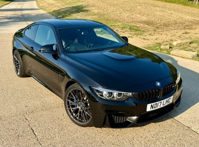2025 BMW M4