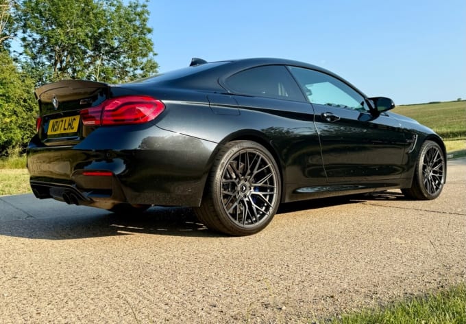 2025 BMW M4