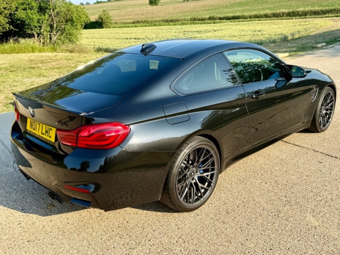 2025 BMW M4