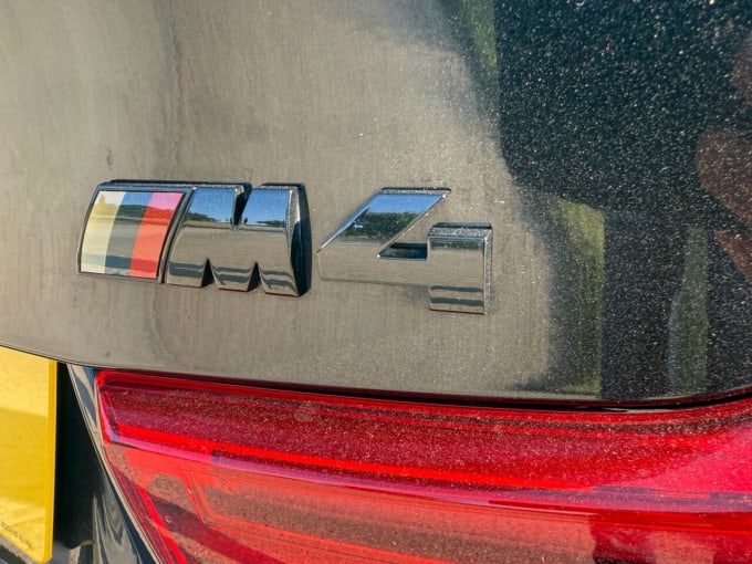 2025 BMW M4