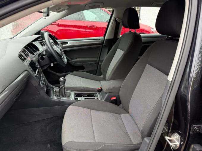2025 Volkswagen Golf