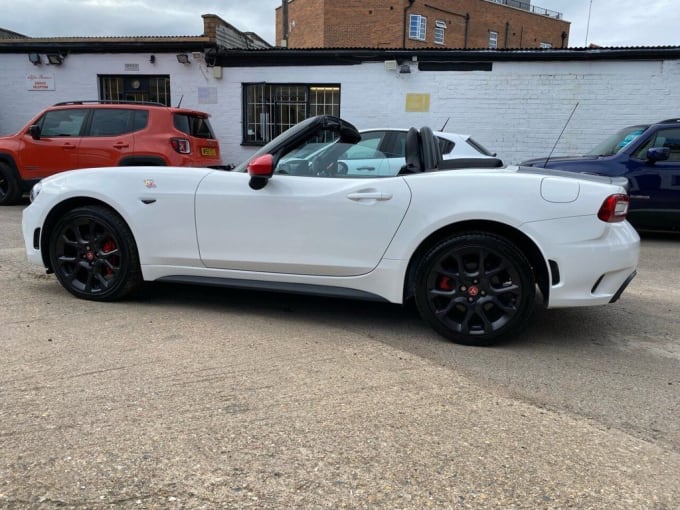 2025 Abarth 124 Spider