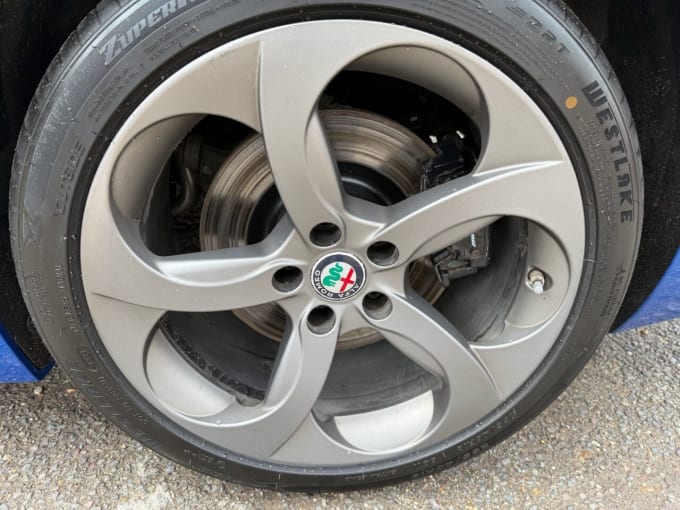 2025 Alfa Romeo Giulia