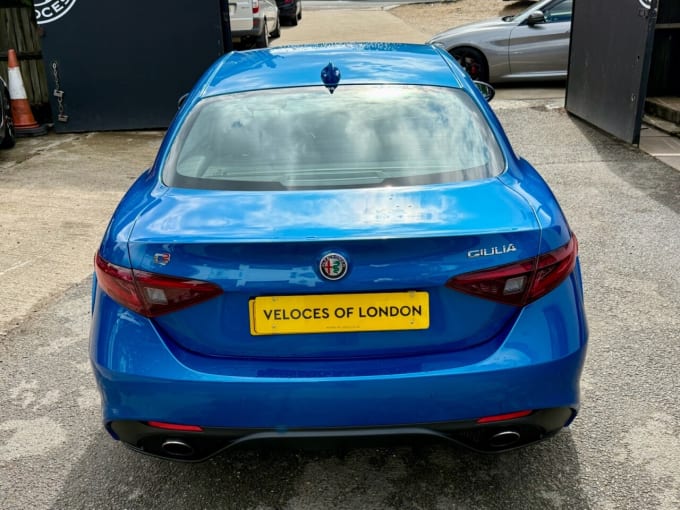 2025 Alfa Romeo Giulia