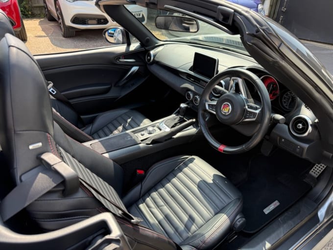2025 Abarth 124 Spider