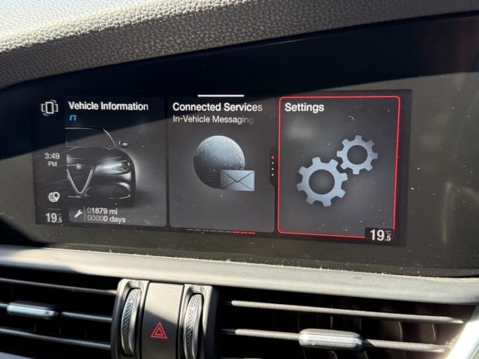 2025 Alfa Romeo Giulia