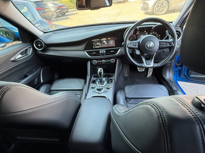2025 Alfa Romeo Giulia