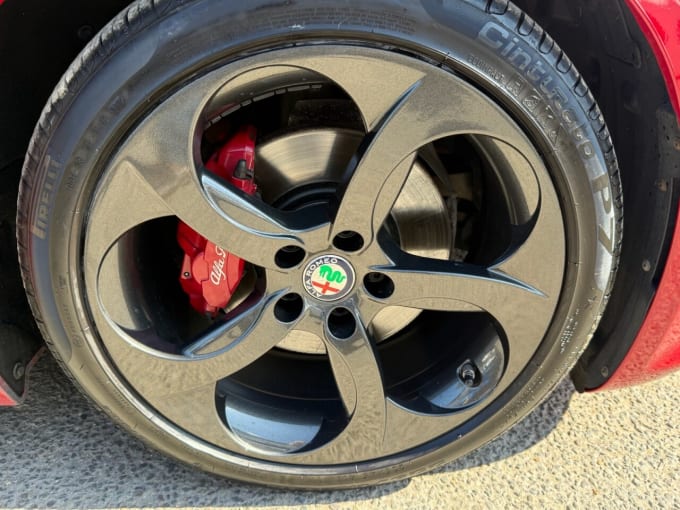 2025 Alfa Romeo Giulia